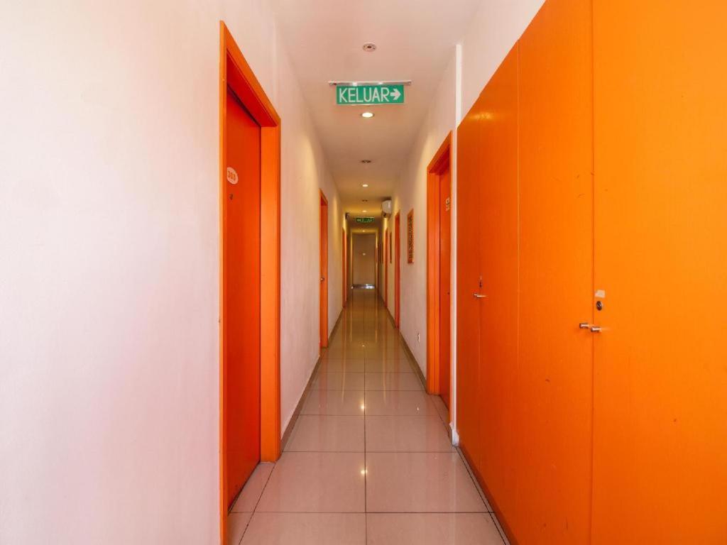 1 Hotel Taman Connaught Kuala Lumpur Kültér fotó